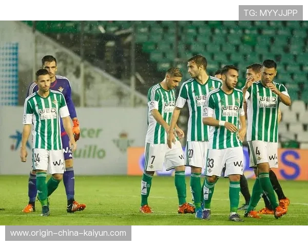 埃尔切用防守和纪律写下豪门克星的新篇章