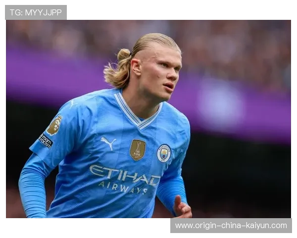 哈兰德横敲皮球制造错位，挪威前场机会频繁