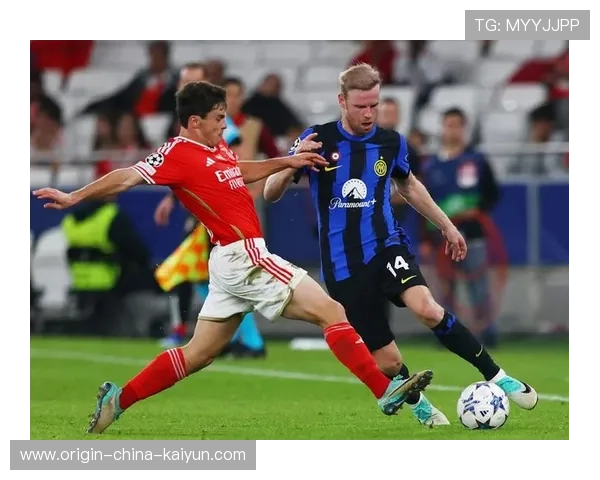 巴雷拉精准斜传助攻,国米攻守切换超高速 巴雷拉精准斜传助攻,国米攻守切换超高速